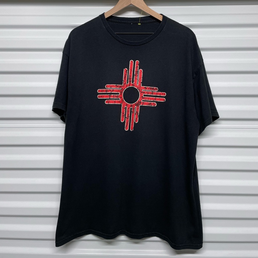 Vintage “Center Point” Tee